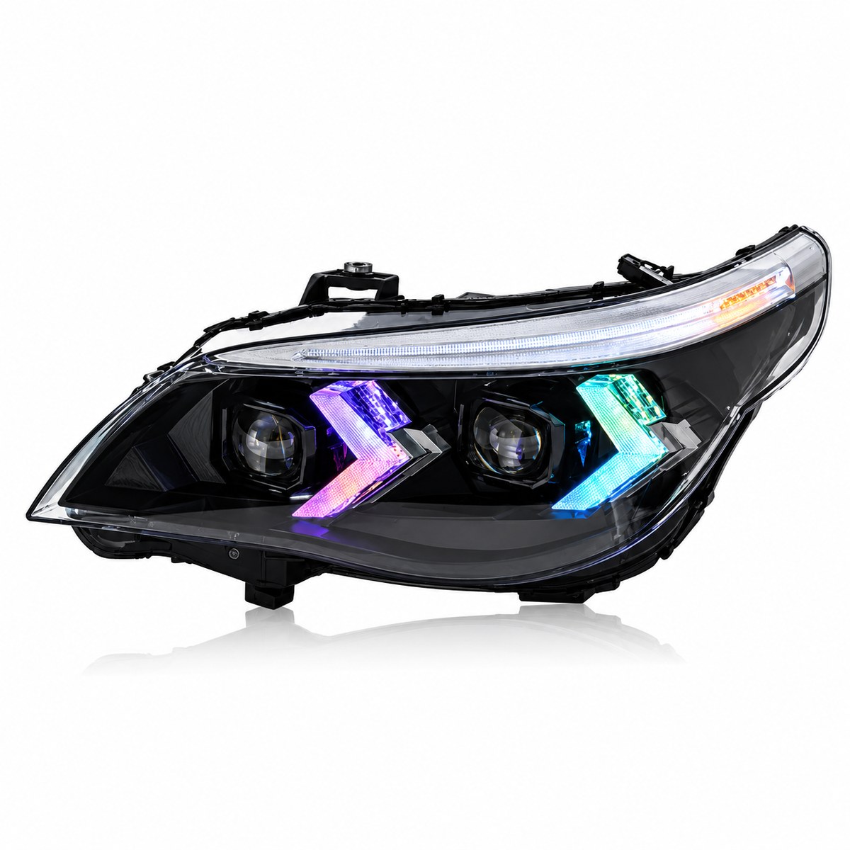 BMW 5シリーズ E60RGB LEDヘッドライト
