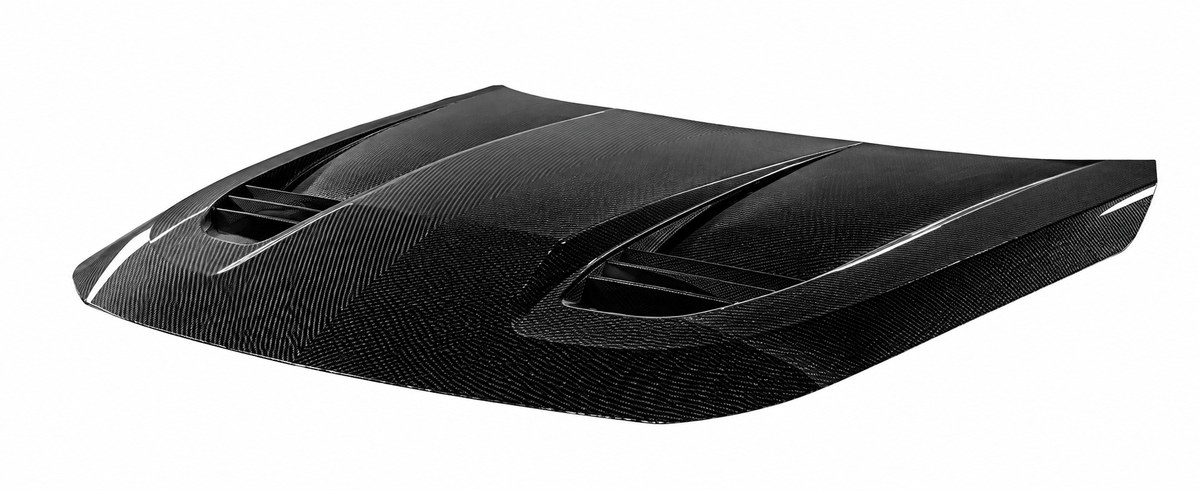 BMW M2 G87 ボンネット